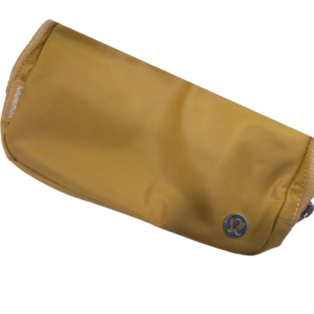 NWT Lululemon Everywhere Golden Spice Belt Bag